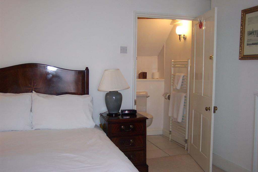 Rounceval House Hotel Chipping Sodbury Eksteriør billede