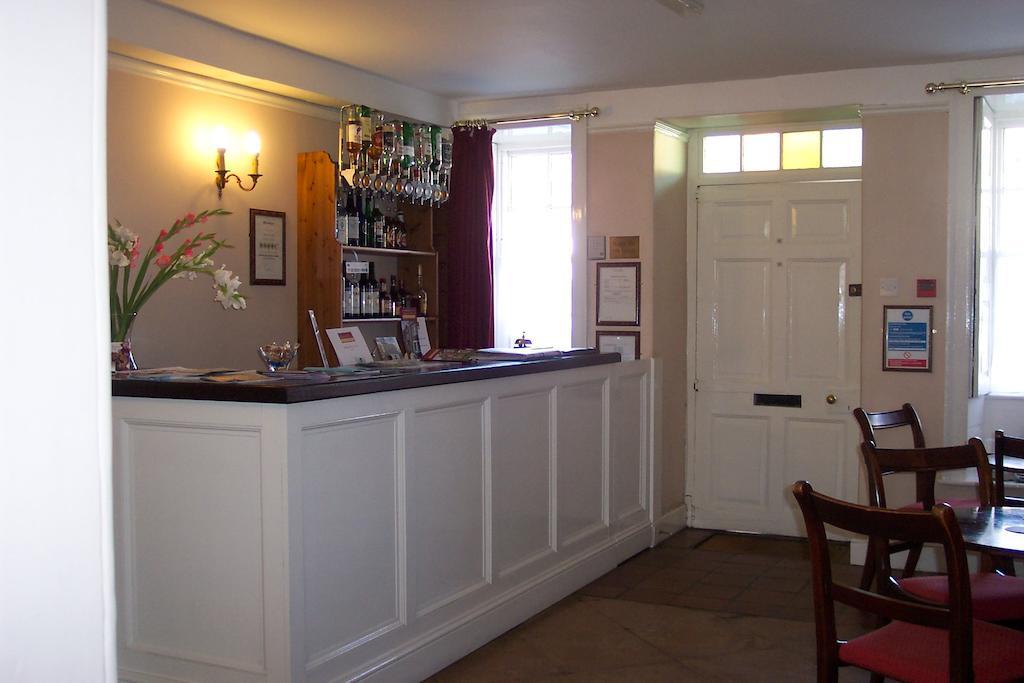Rounceval House Hotel Chipping Sodbury Eksteriør billede
